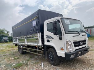 hyundai ex8l 8t thùng bạt