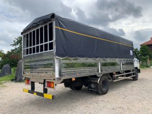 hyundai 110xl 7t thùng bạt