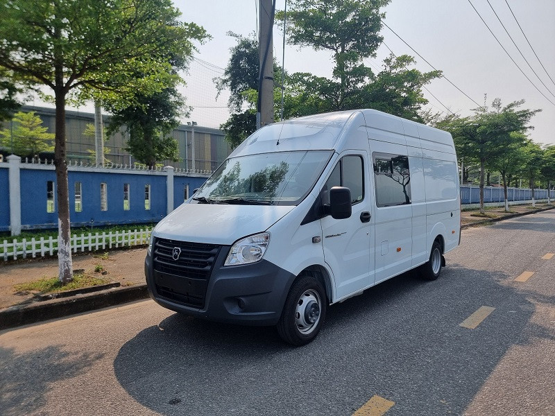 Xe-gaz-Van-6-cho