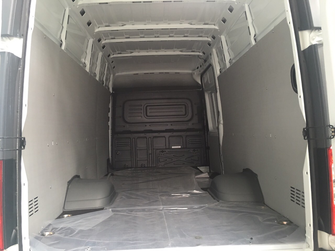 van gaz 3 chỗ 13.5m3 van gaz 3 chỗ 13.5m3