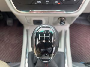 xe van srm 868 v5 5 chỗ