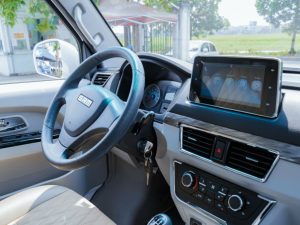 xe van srm 868 v2 2 chỗ