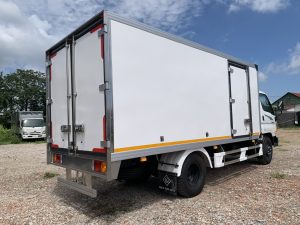 hyundai 110sp 6t9 thùng kín