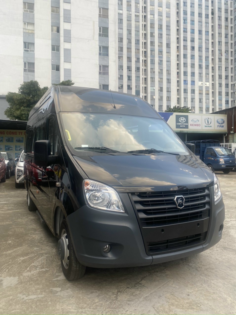 van gaz 6 chỗ hạ tải 945kg van gaz 6 chỗ hạ tải 945kg