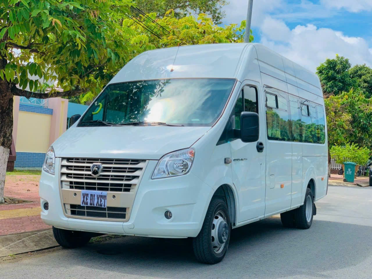 xe khách/bus GAZ 16 CHỖ