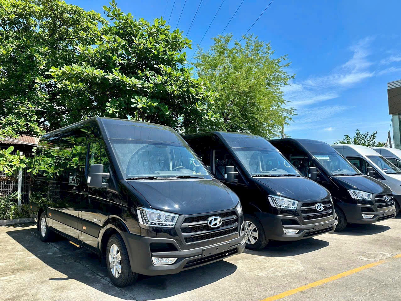 xe khách hyundai solati euro 5 16 chỗ - hyundai solati e5 xe khách hyundai solati euro 5 16 chỗ - hyundai solati e5