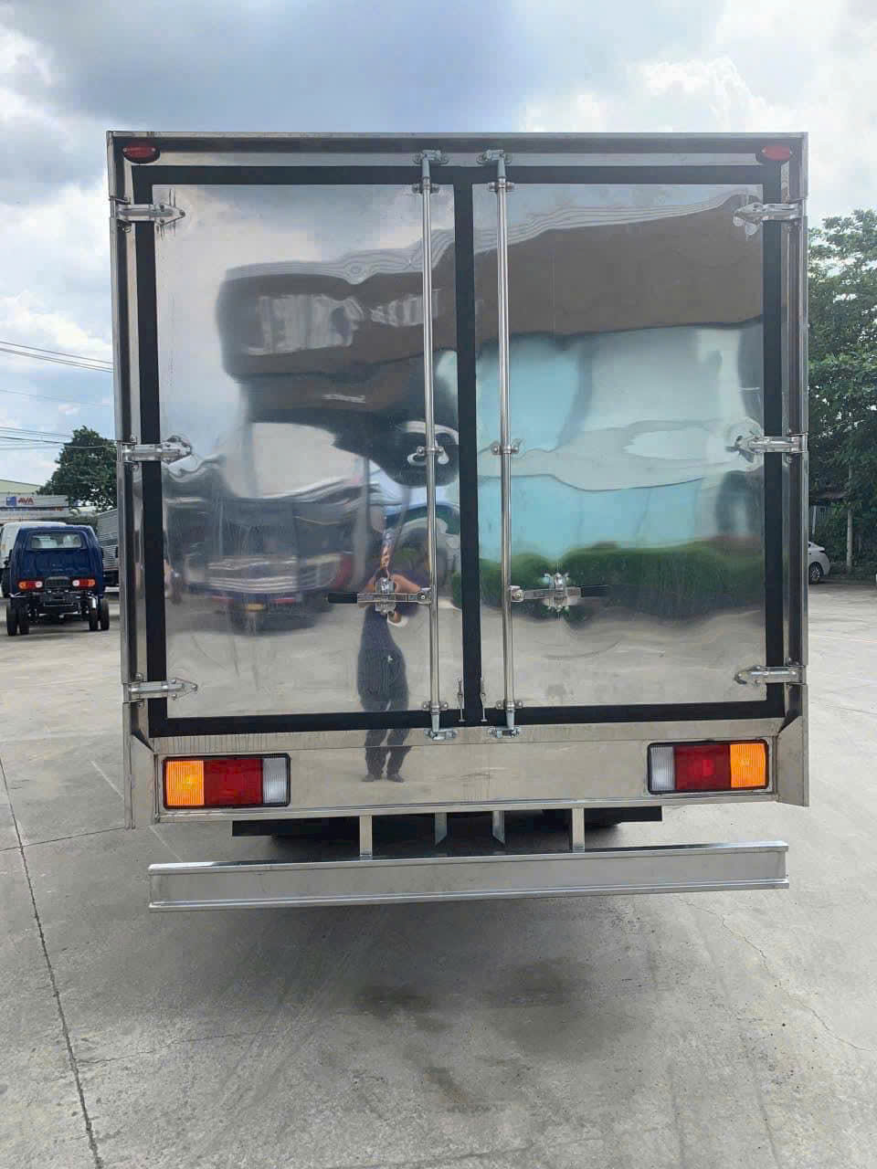 hyundai mighty w750/w750l e5 thùng kín hyundai mighty w750/w750l e5 thùng kín