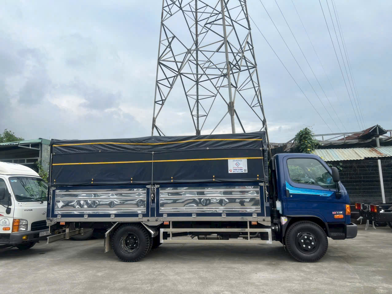 hyundai mighty w11s e5 thùng bạt hyundai mighty w11s e5 thùng bạt