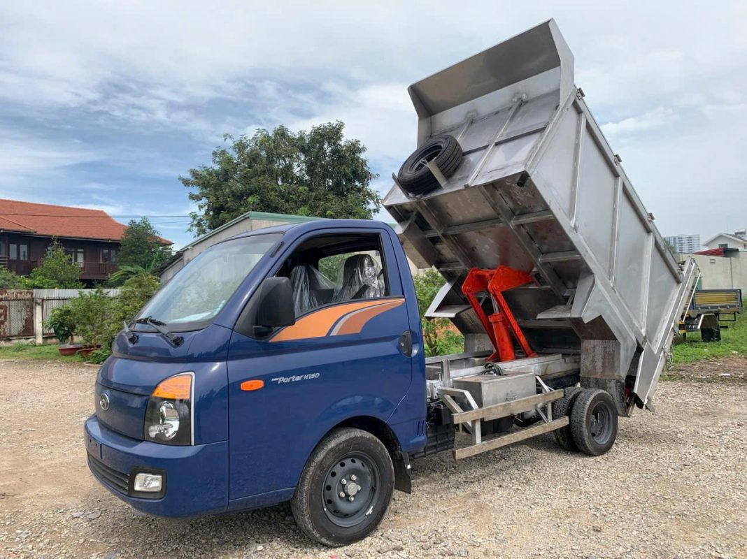 hyundai h150 chở rác 5 khối