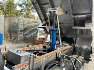 hyundai n250 e5 chở rác 8 khối
