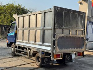 hyundai n250 e5 chở rác 8 khối