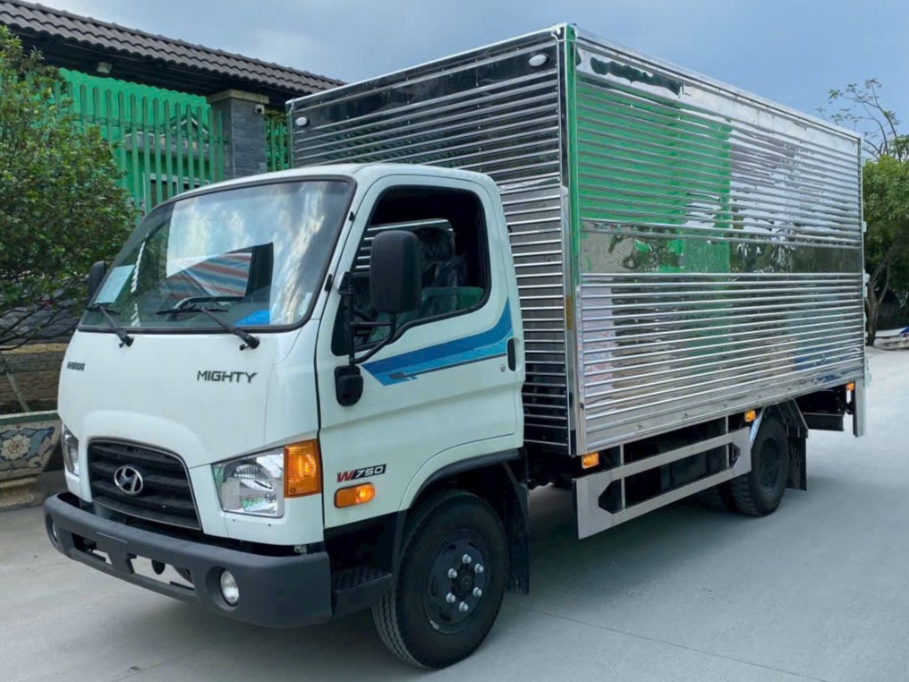 hyundai mighty w750/w750l e5 thùng kín